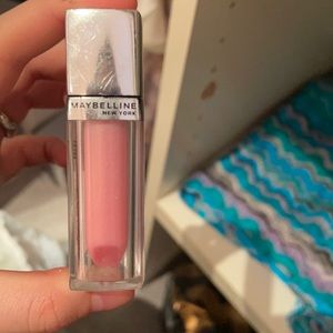 Maybelline Lip Gloss in Pink